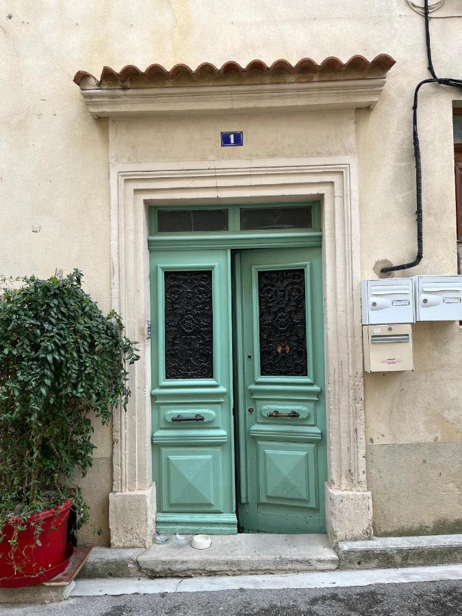 Studio De Charme Au Coeur De Valreas Luaran gambar